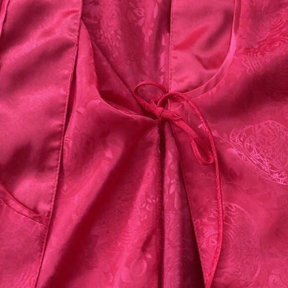 Victoria’s Secret Vintage Satin Gold Label Coral Embossed Robe OS - Picture 8 of 13